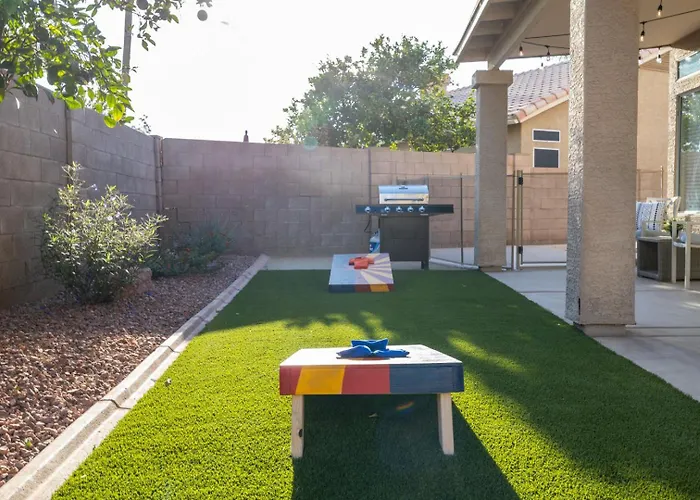 Douglas Holiday home Gilbert
